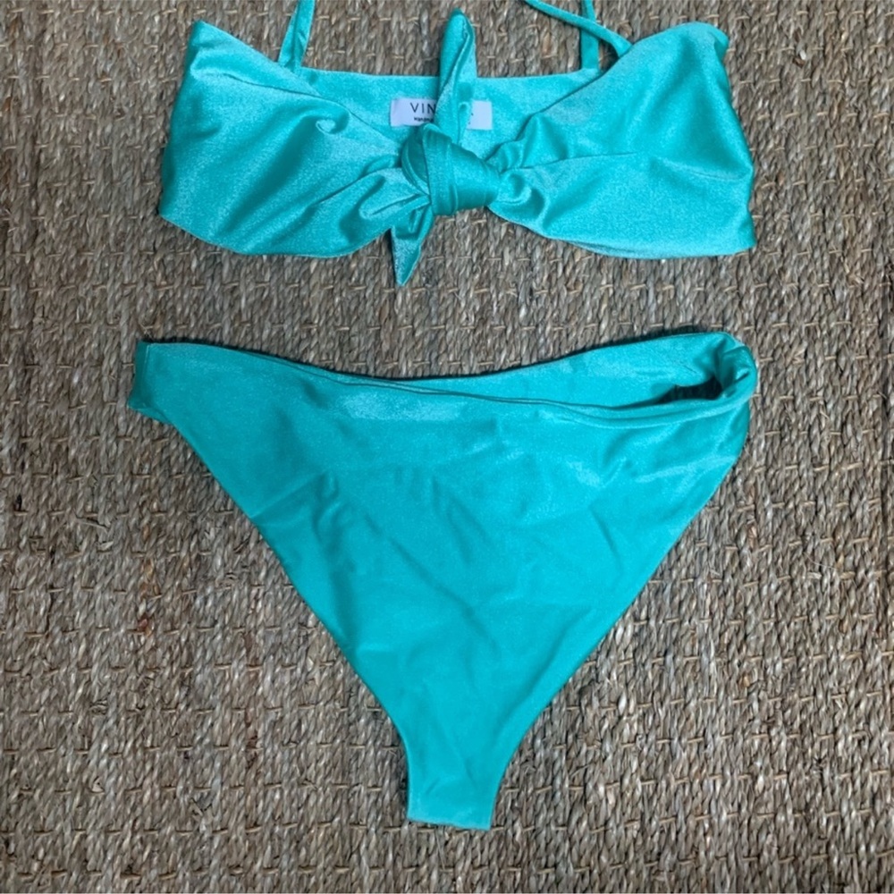 Vincija Australia tie front turquoise bikini XS - Picture 3 of 4